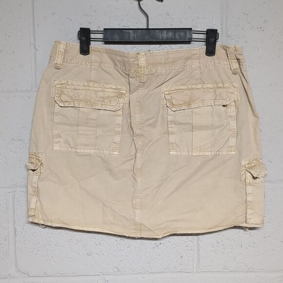 Y2K, 90's, Cool Girl Style, Old Navy Khaki Cargo Mini Skirt, Size 12, NWT - Picture 3 of 4